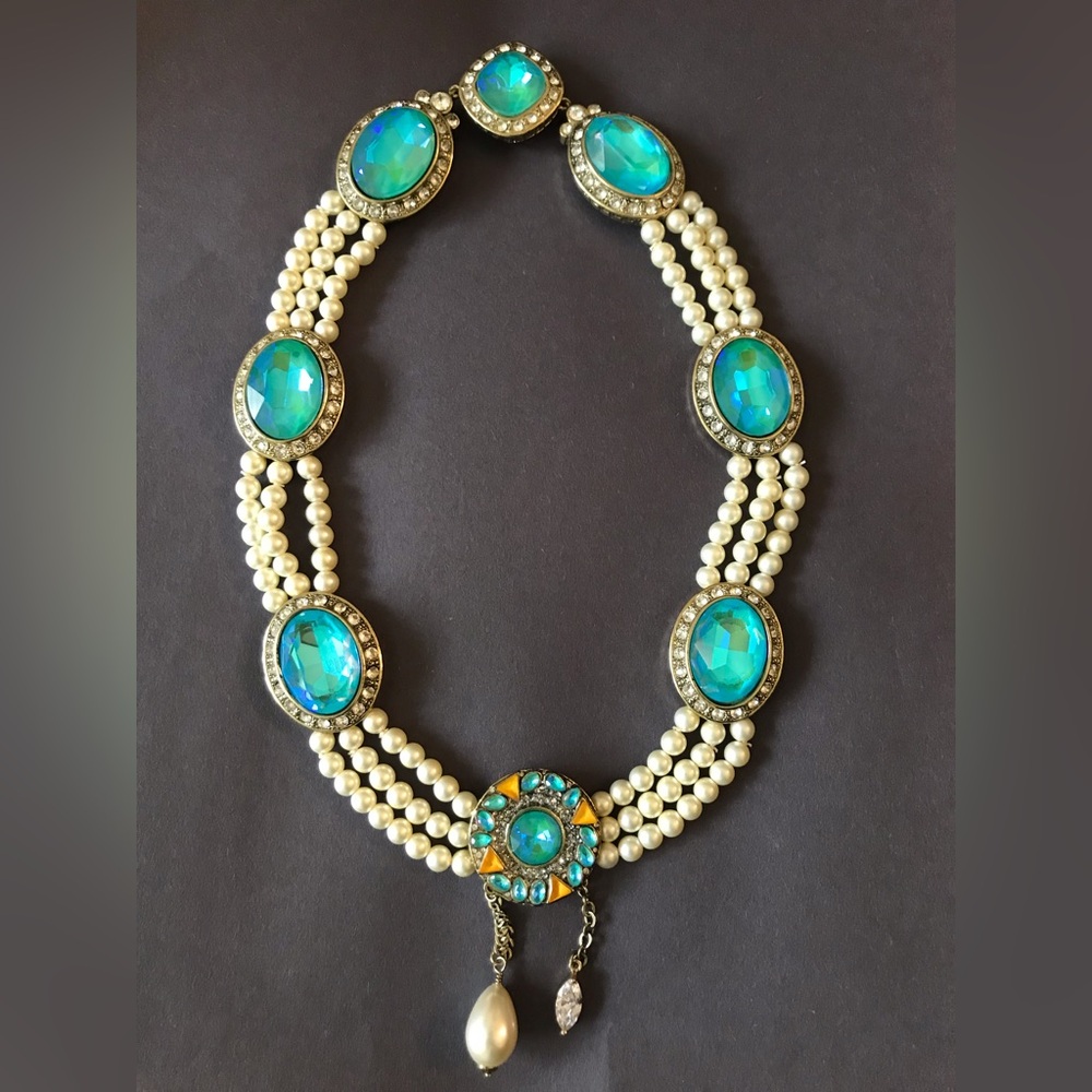 Charel Pearl Crystal Necklace